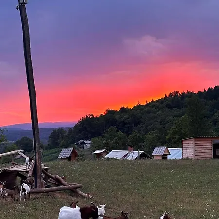 Ranc Na Hribu *